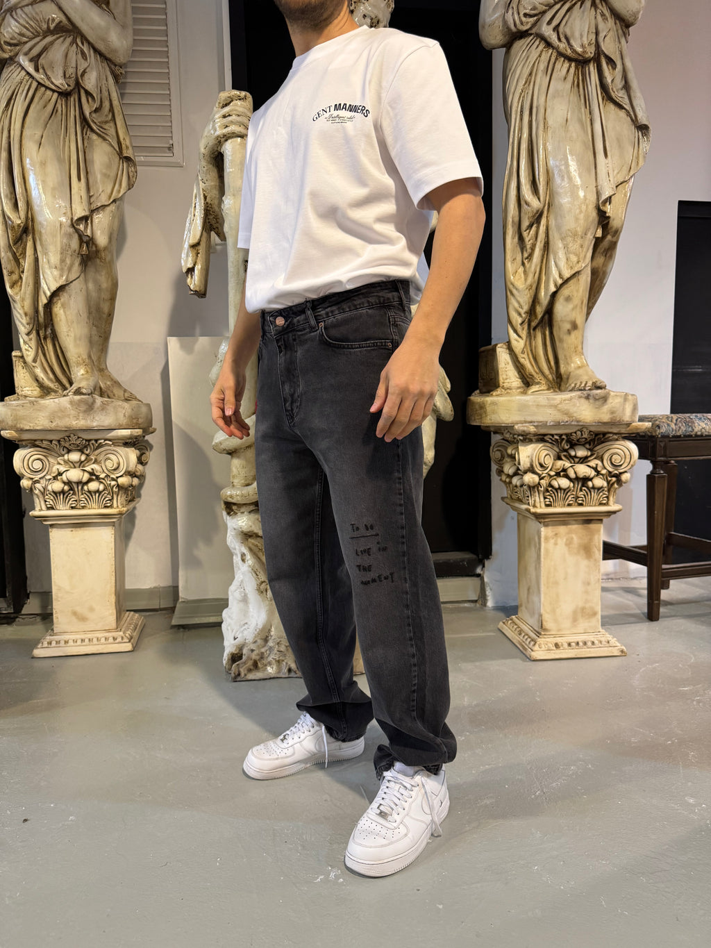 BLACK WILD JEAN