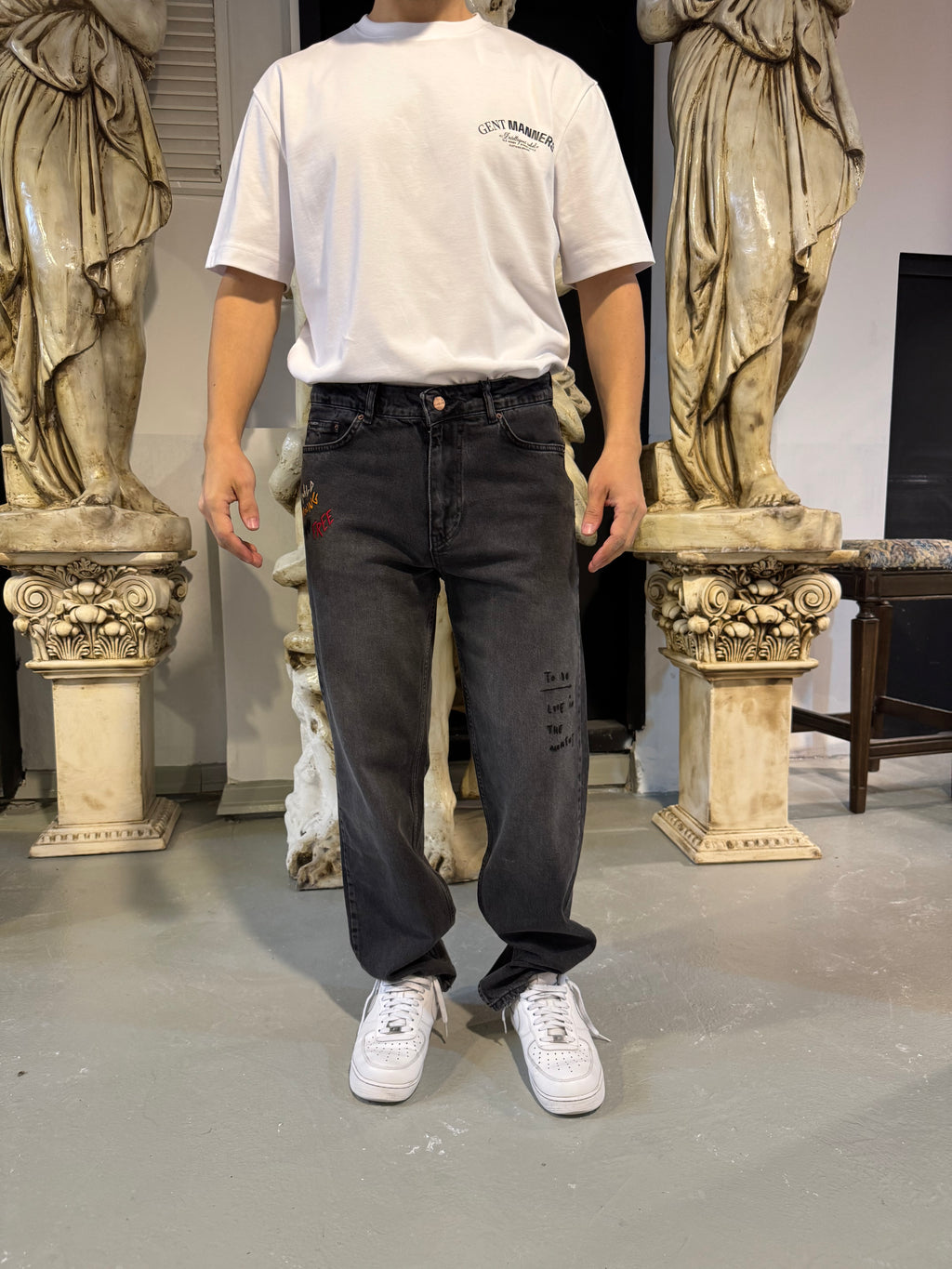 BLACK WILD JEAN
