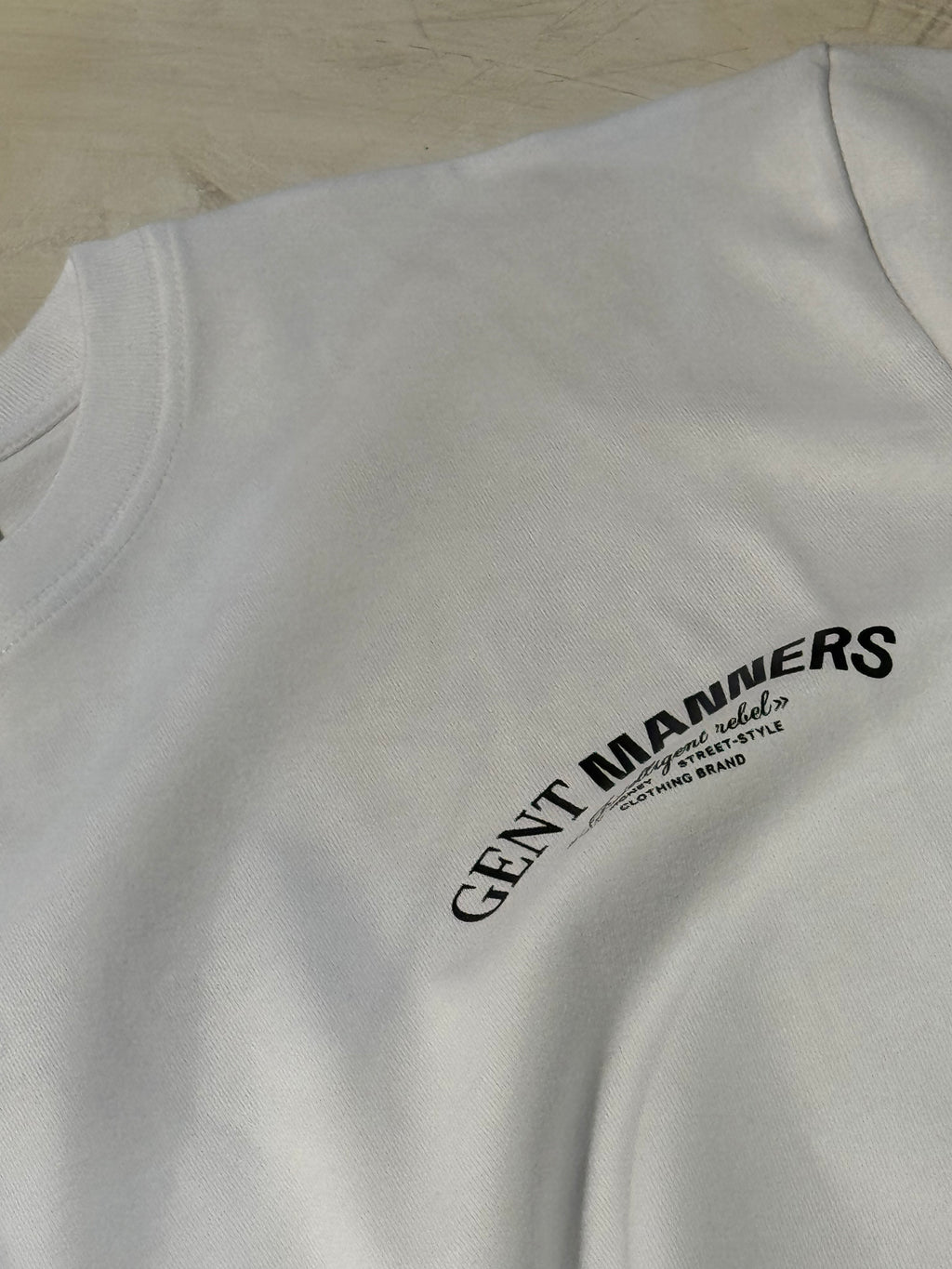 GENT MANNERS BEYAZ T-SHIRT