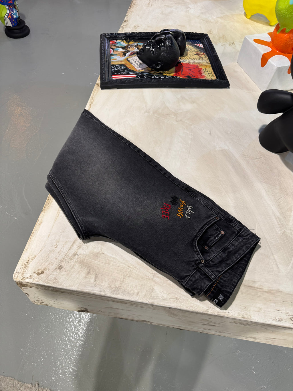 BLACK WILD JEAN