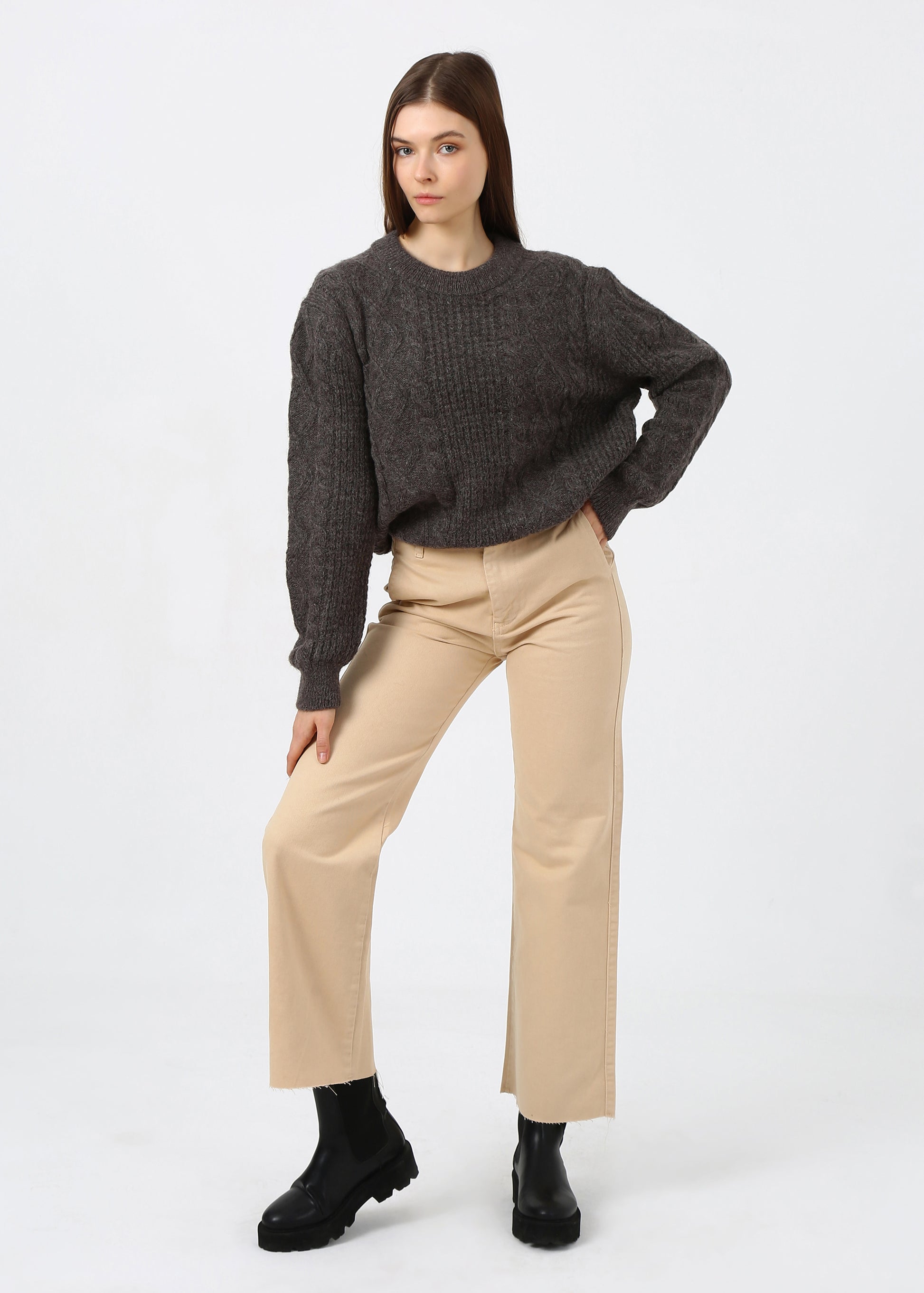Bej Straight Leg Jean