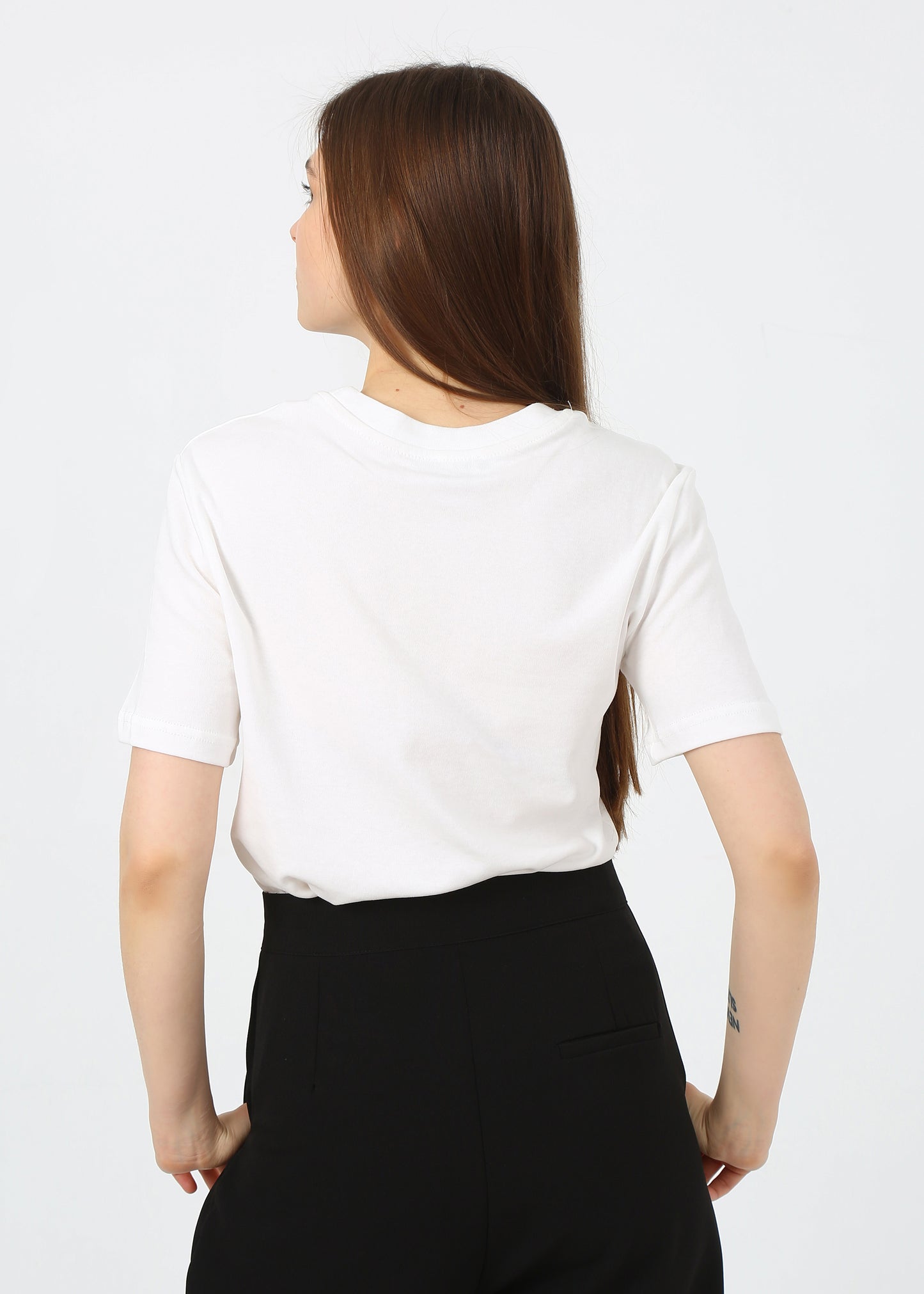 Basic Beyaz Tişört
